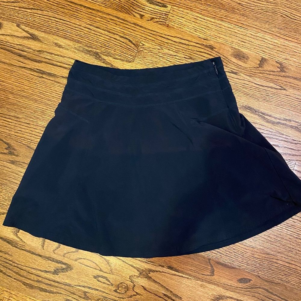 Athleta everyday skirt, navy blue size 6